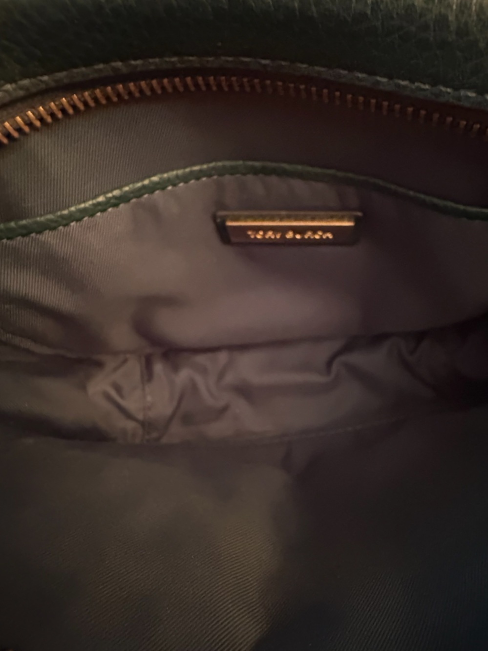 Tory Burch McGraw Camera Bag in Dark Green Pebbled Leather - Picture 6 of 9
